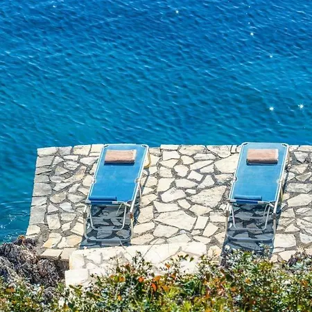 Villa Sleeps 9 Pool Air Con Wifi Sivota