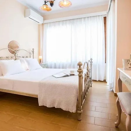 Sleeps 9 Pool Air Con Wifi *
